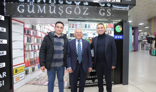 Başkan Büyükkılıç'tan Hunat Çarşısı esnafı ve vatandaşlarla samimi buluşma