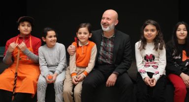 Başkan Çolakbayrakdar: Evlatlarımız tatilde eğlenirken öğreniyor