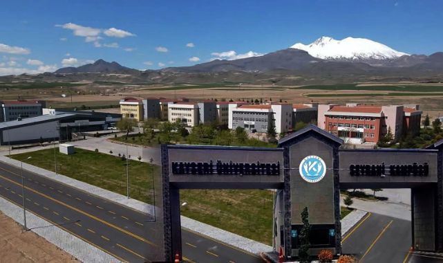 Develi’de Eğitim Kalitesi Tescillendi: Hüseyin Şahin MYO’da 4 Programa Tam Akreditasyon!