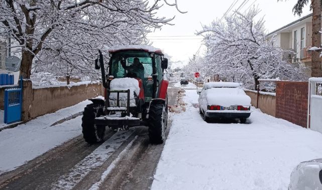 Develi'de kar kalınlığı 10 santime ulaştı