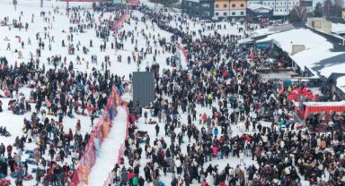 Erciyes hafta sonu 320 bin kişiyi ağırladı