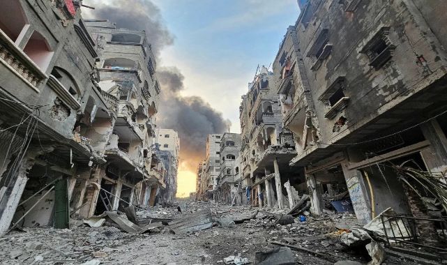 Gazze'de İkinci Perde: Silahsızlanma, Geçici Yönetim ve 70 Milyar Dolarlık İmar Süreci Başladı