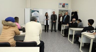 KAYMEK'te Almanca yeterlilik belgesi sahiplerini buldu