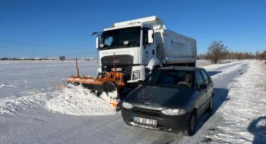Kırsalda kapalı yol kalmadı: Büyükşehir 266 mahalle yolunu ulaşıma açtı