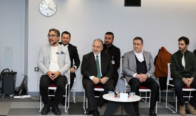 Talas'ta edebiyat dünyası, Esat Ayata'yı anlattı