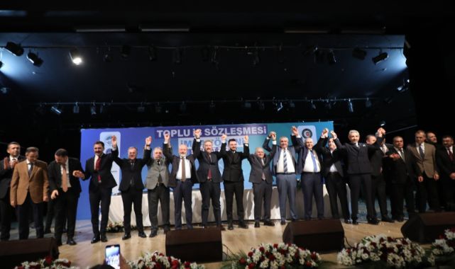 5 belediyede coşkulu toplu iş sözleşmesi töreni