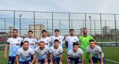 Başakpınarspor geriden gelerek kazandı