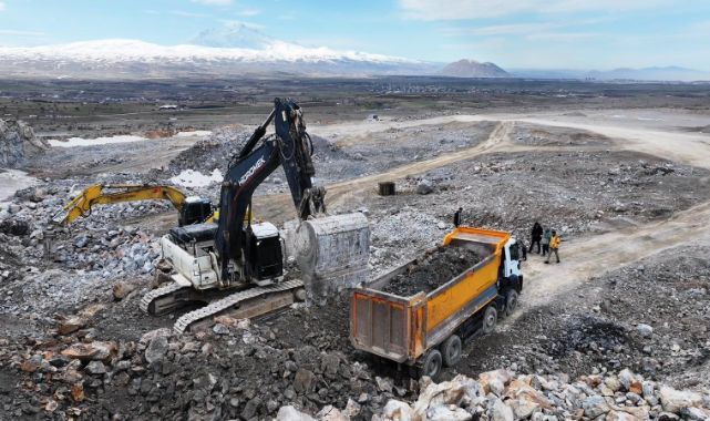 Başkan Çolakbayrakdar: