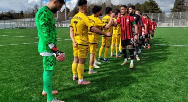 Bölgesel Amatör Lig 2. Grup: Kocasinan Şimşek: 0 - Siverek Belediye: 1