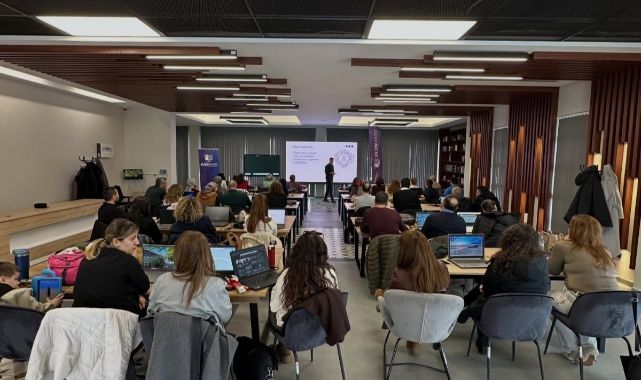 Büyükşehir Bilişim Akademisi’nden öğretmenlere siber güvenlik eğitimi