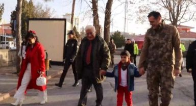 Emniyet Müdürü'nden Şehit Emanetine Vefa: Metehan'ı Okuluna Kendi Götürdü