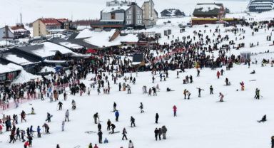 Erciyes’te hafta sonu yoğunluğu