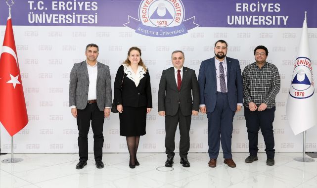 ERÜ’de 'Uzay Radyasyonunda Hayatta Kalmak' konulu konferans düzenlendi