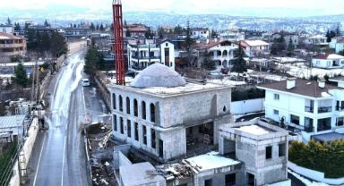 Eski Aynalı Cami yeniden inşa ediliyor