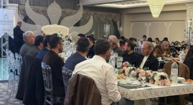 Fatih Sultan Mehmet Eğitim ve Yardımlaşma Vakfı iftarda buluştu