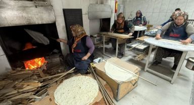 İncesu Belediyesi’nin tesisinde aylık 25 bin adet yufka üretimi yapılıyor