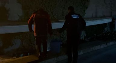 İtfaiyeden parkta çıkan yangına kovalı müdahale