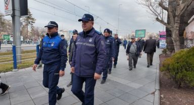 Kayseri Büyükşehir'de düzenli bir şehir için 'kaldırım' denetimi