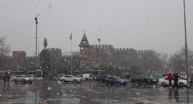 Kayseri’de kar yağışı etkili oldu
