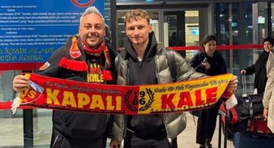 Kayserispor’un yeni golcüsü Fedor Chalov Kayseri’ye geldi