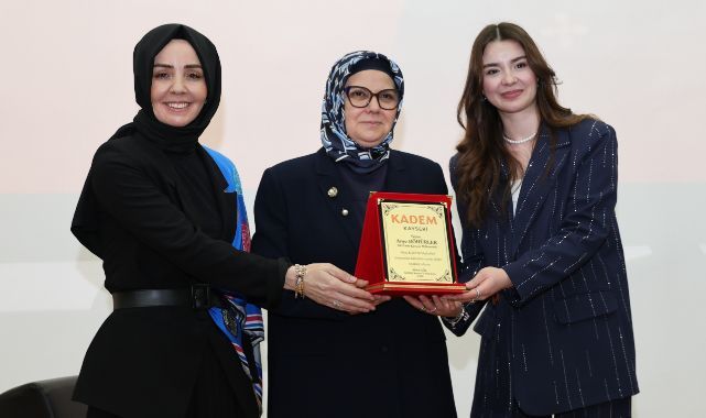 Milletvekili Böhürler, ERÜ’de gençlerle buluştu