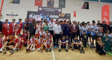 Okul Sporları Futsal Yıldızlar İl Birinciliği müsabakaları sona erdi