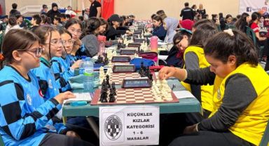 Okul Sporları Satranç İl Birinciliği müsabakaları başladı