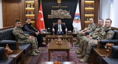 Polis Özel Harekat Başkanı Ünsal Hayal’den Vali Çiçek’e ziyaret