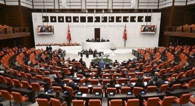 Trafikte Yeni Dönem: Cezalar 140 Bin TL’yi, İhlaller Hapis Cezasını Görüyor!