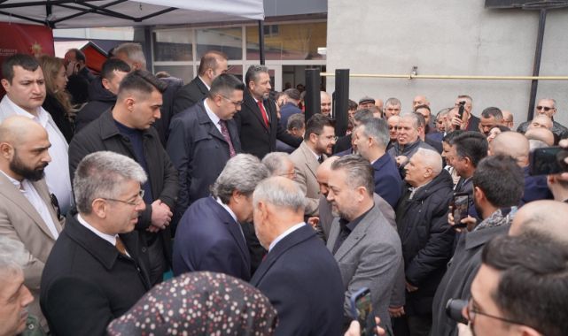 AK Parti Kayseri’de bayramlaştı