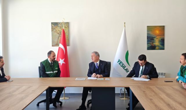 AK Parti’li Akar ve Okandan’dan Yeşilay Kayseri Rehabilitasyon Merkezi’ne ziyaret