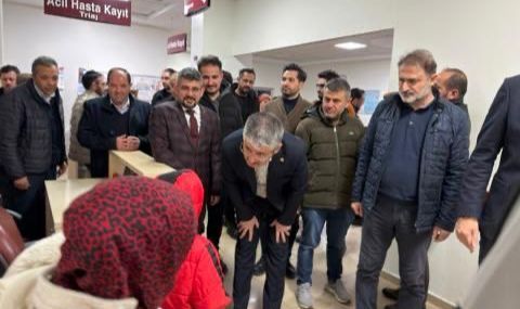 AK Parti’li Çopuroğlu’ndan hastane ziyareti