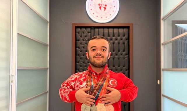 Avrupa ikincisi sporcuya görkemli karşılama