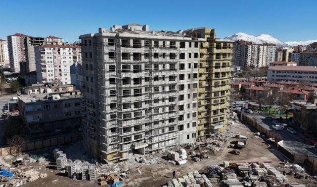 Aydınlıkevler’de kentsel dönüşüm hızla yükseliyor