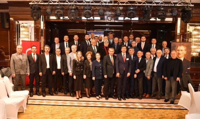 Başkan Büyükkılıç, başkentteki hemşehrileri ile iftarda buluştu