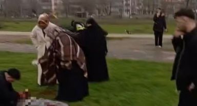 Bursa’da bıçaklı kavga...Boğazı kesilen kişi hayatını kaybetti