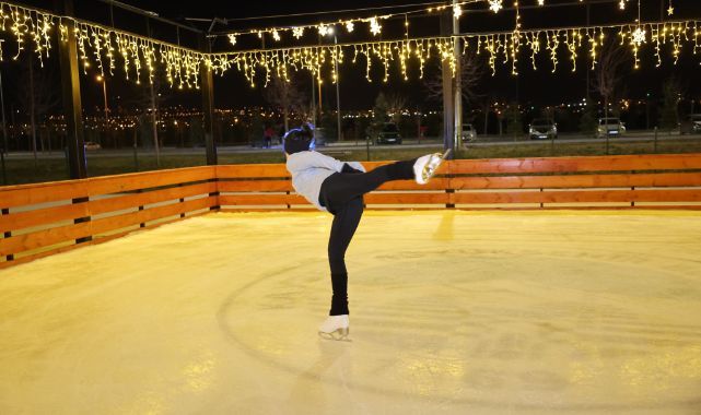 Büyükşehir ile açık hava buz pisti heyecanı başlıyor