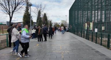 Büyükşehirin hayvanat bahçesinde bayram yoğunluğu: 40 bin ziyaretçi