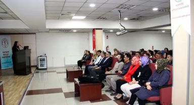 Devlet Hastanesi'nde yeni personele genel uyum eğitimi verildi