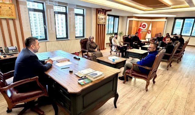 Diyanet’in 102’nci yılında öğrencilerden İl Müftüsü Ayvaz’a ziyaret