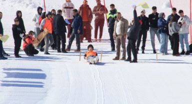 Erciyes’te Geleneksel Kızak Türkiye Şampiyonası düzenlendi