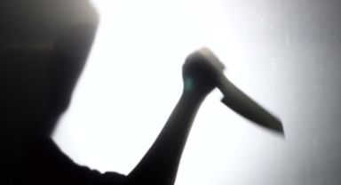 Eski eşini bıçaklayan sanık hakim karşısına çıktı