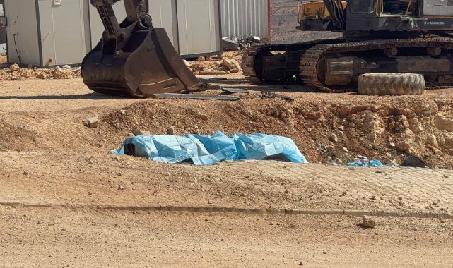 Gaziantep Şahinbey’e Füze Parçası Düştü: Jandarma Bölgeyi Kordon Altına Aldı