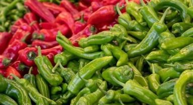 Halden Markete %280 Fahiş Kâr: Ticaret Bakanlığı’ndan Biber Operasyonu