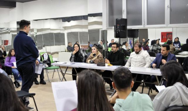 Karadut Tiyatrosu’na yeni yetenekler için son çağrı