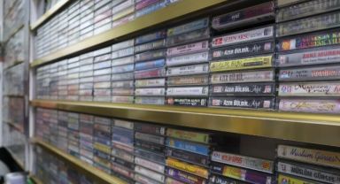 Kayseri’de 19 yıllık kasetçi teknolojiye direniyor