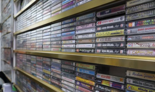 Kayseri’de 19 yıllık kasetçi teknolojiye direniyor