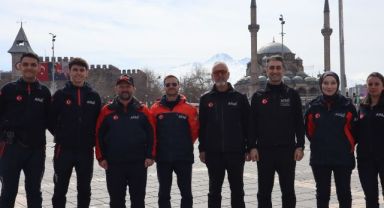 Kayseri’de Deprem Haftası’nda arama-kurtarma ekiplerinden bilgilendirme standı