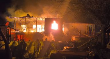 Kayseri'de ev yangını: Engelli kadın hayatını kaybetti, annesi yaralandı