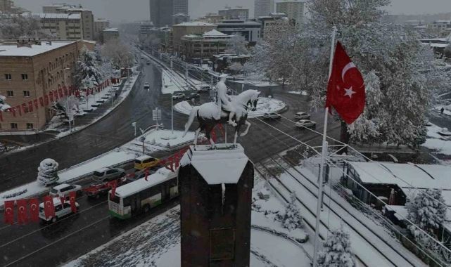 Kayseri'de Kar Yağışı Yerini Pus ve Sise Bırakıyor: Sıcaklıklar Hafta Ortasında Yükselecek